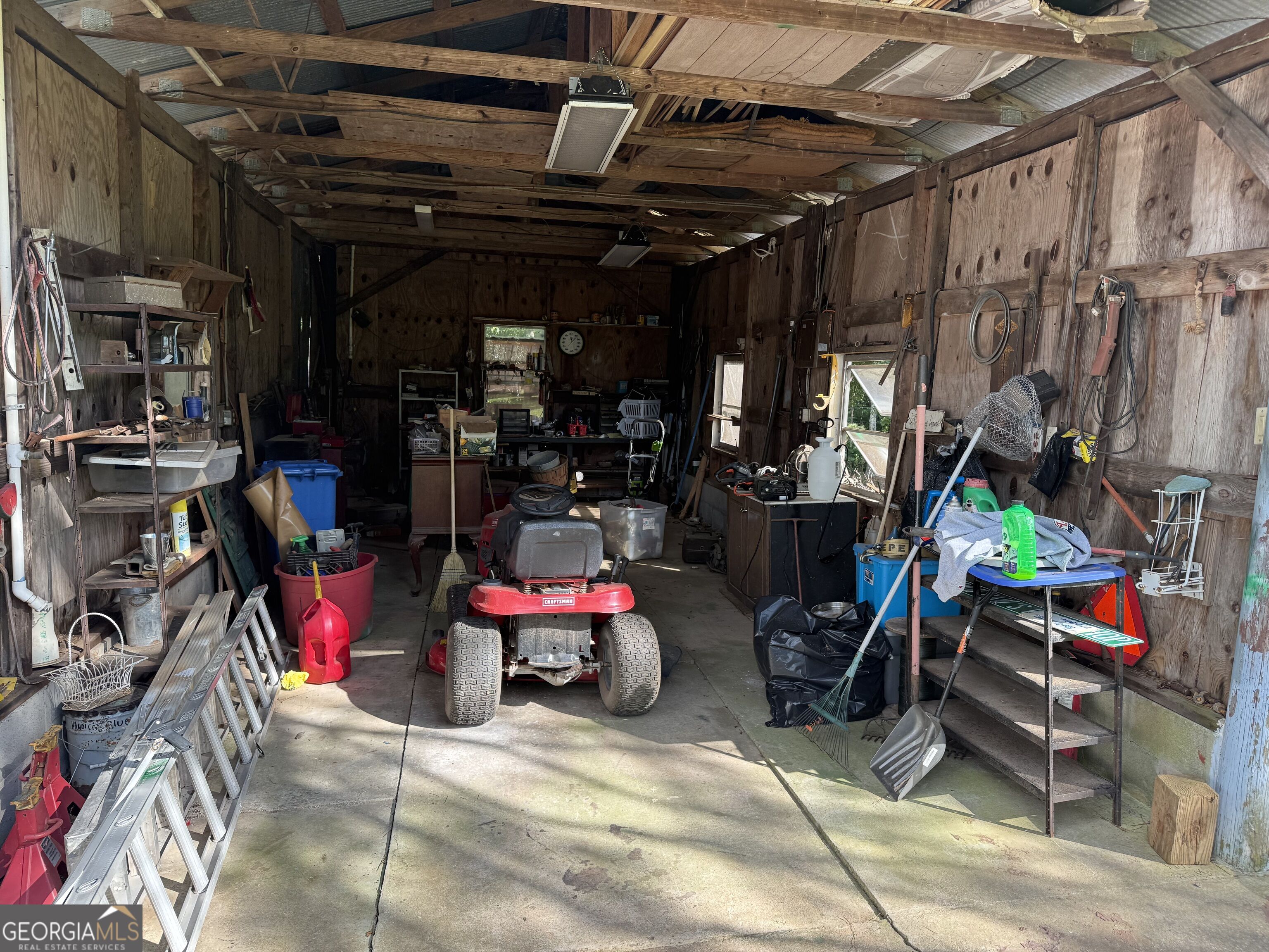 9010 Clark Road Property Photo 14