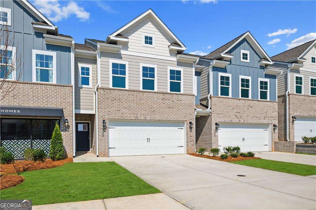 3663 Donovan Circle Property Photo 3