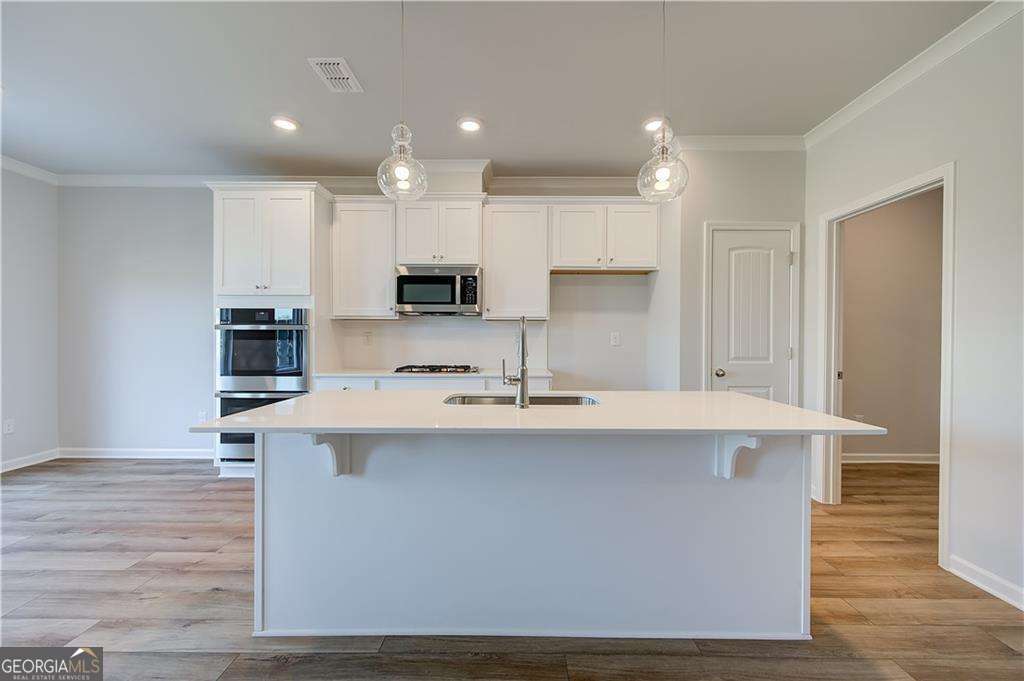 3663 Donovan Circle Property Photo 7