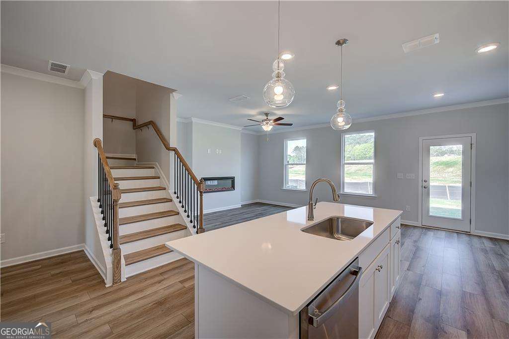 3663 Donovan Circle Property Photo 13