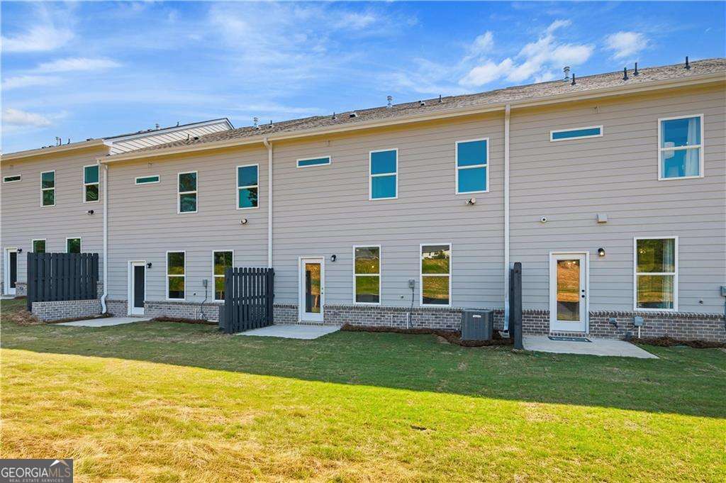 3663 Donovan Circle Property Photo 26