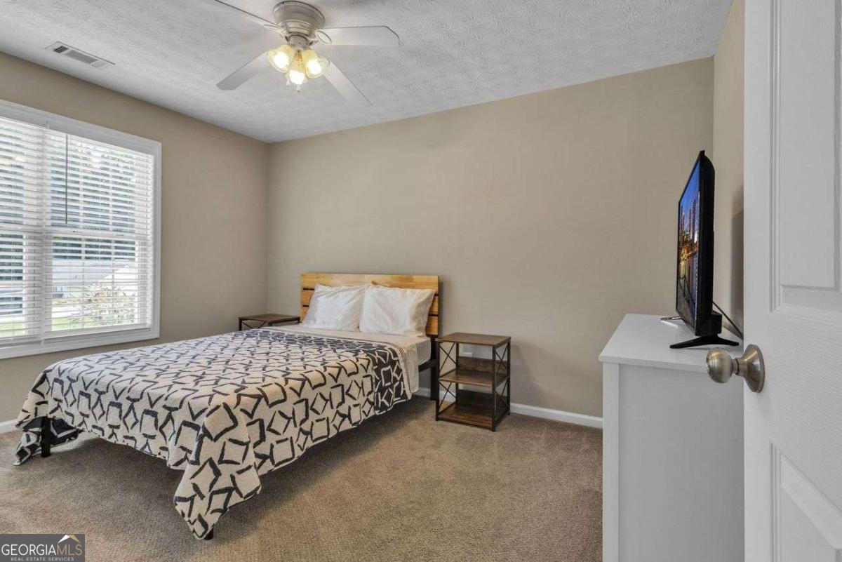 7020 Greenridge Drive Property Photo 25