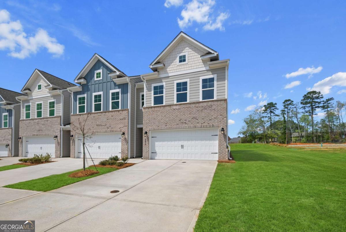 3659 Donovan Circle Property Photo 2