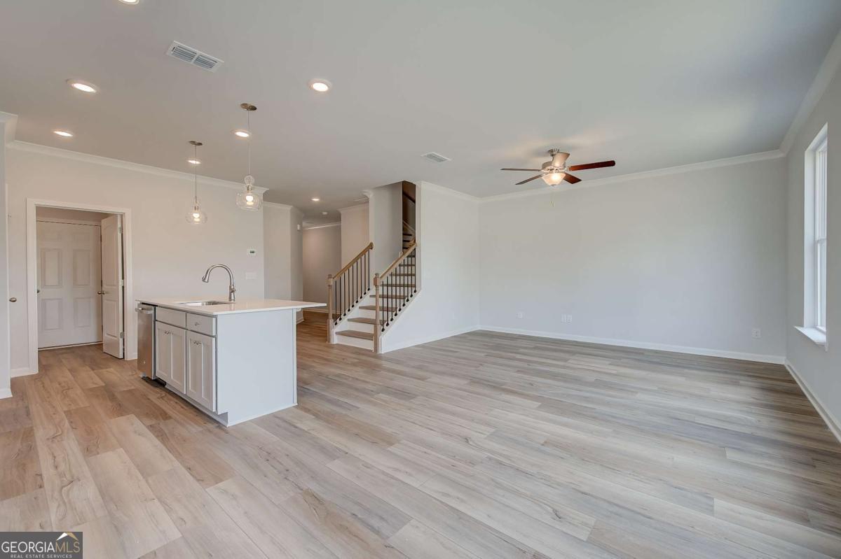 3659 Donovan Circle Property Photo 10