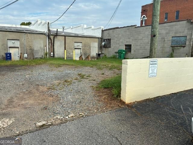 136 S Wayne Street Property Photo 8