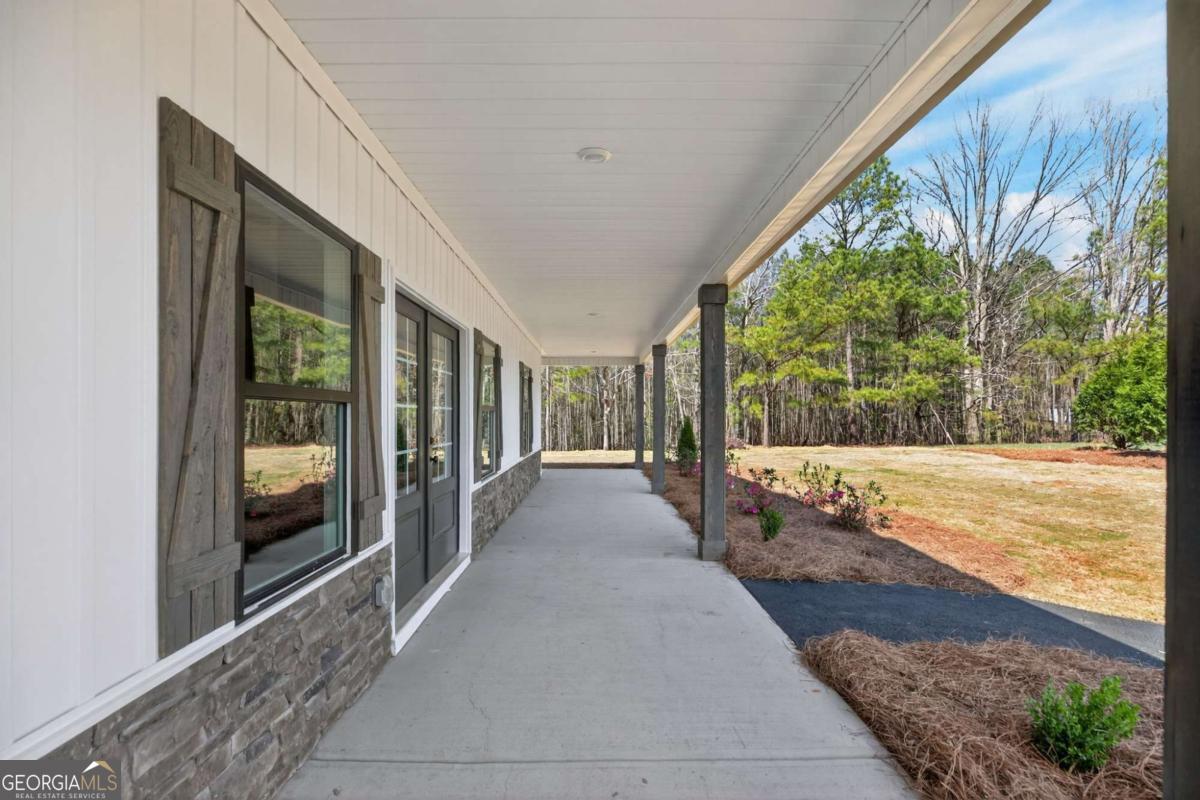 3512 Vinson Mountain Road Property Photo 8