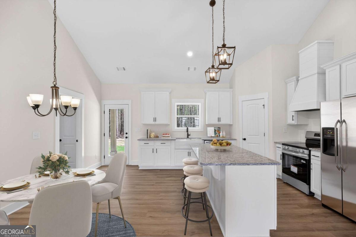 3512 Vinson Mountain Road Property Photo 11