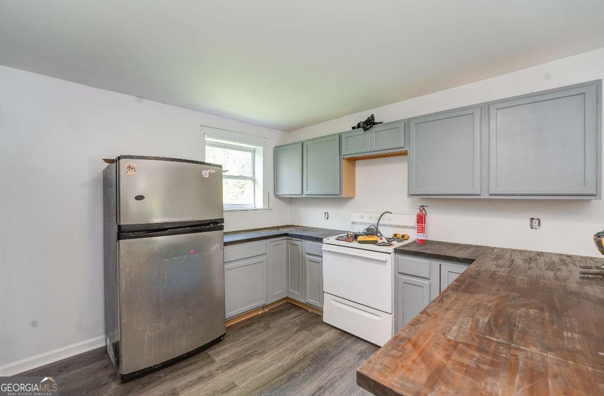 4494 Old Summerville Road Property Photo 15