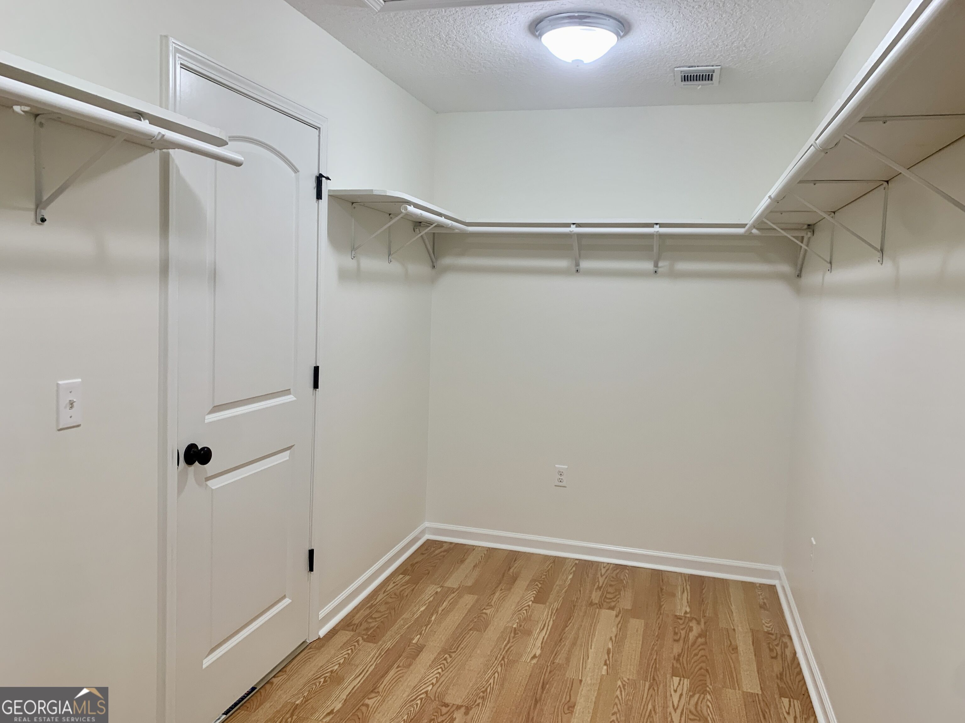 838 Racetrack Road Property Photo 15