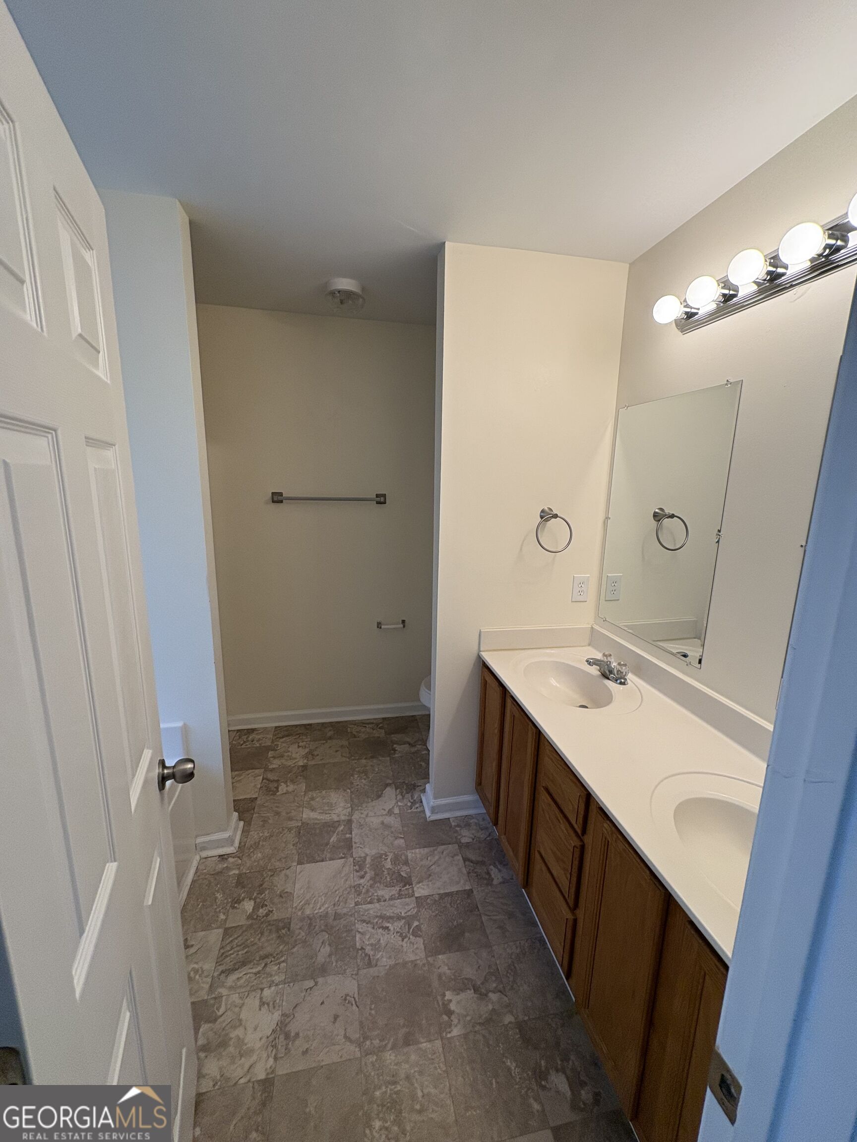 294 Oliver Ridge Drive Property Photo 6