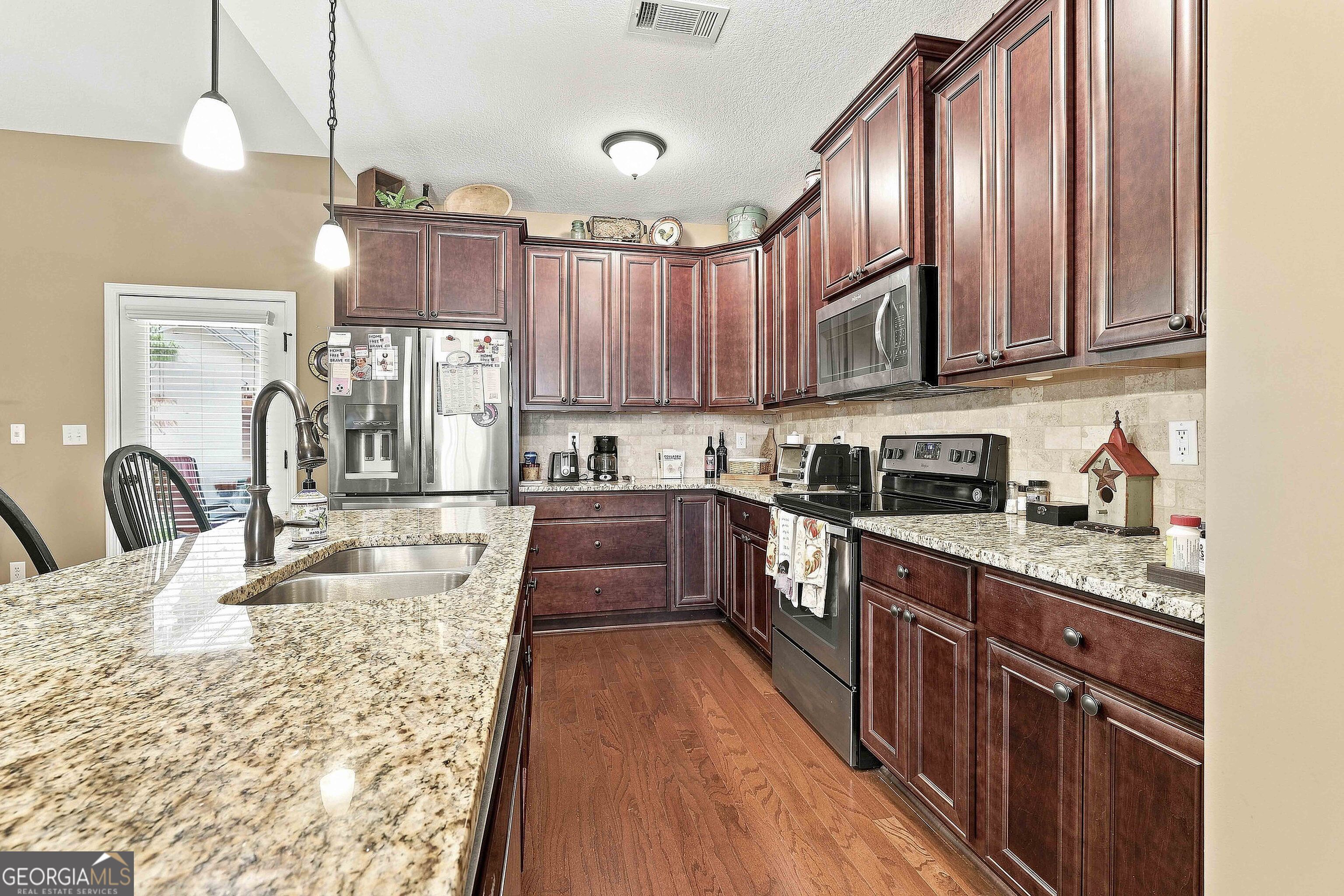 109 Celebration Boulevard Property Photo 18