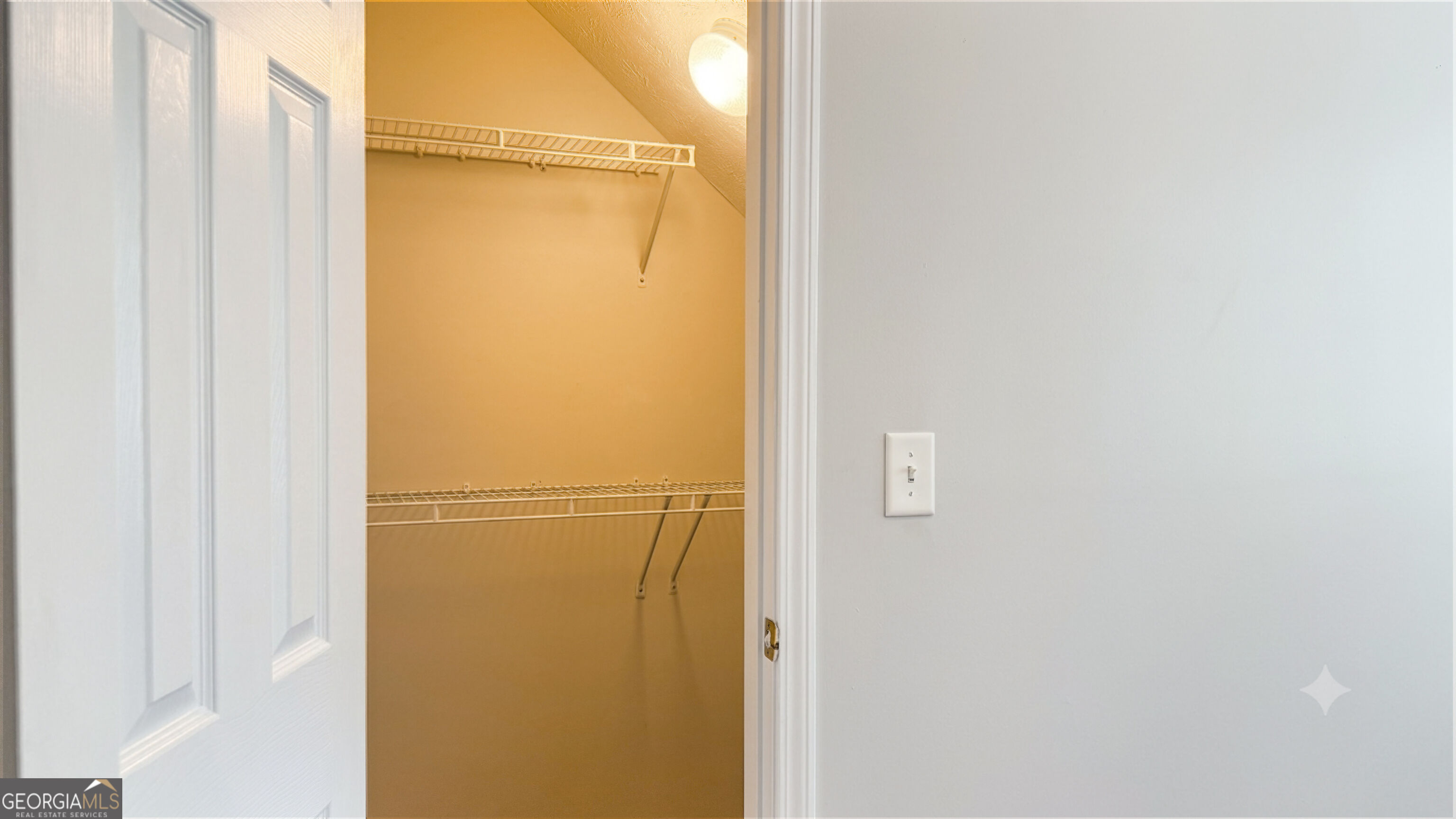 3040 Goldmist Drive Property Photo 35