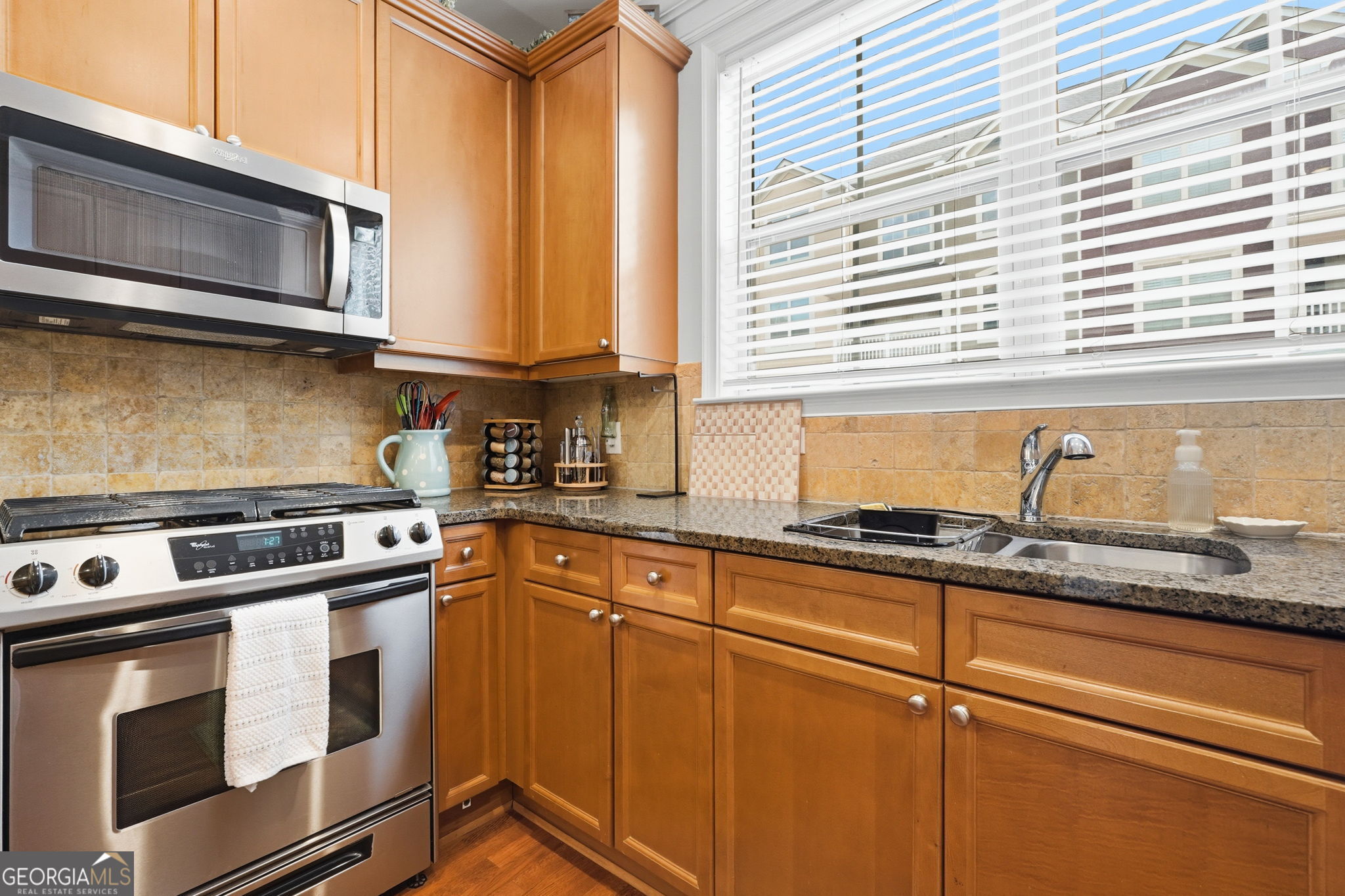 431 Perimeter Walk Property Photo 8