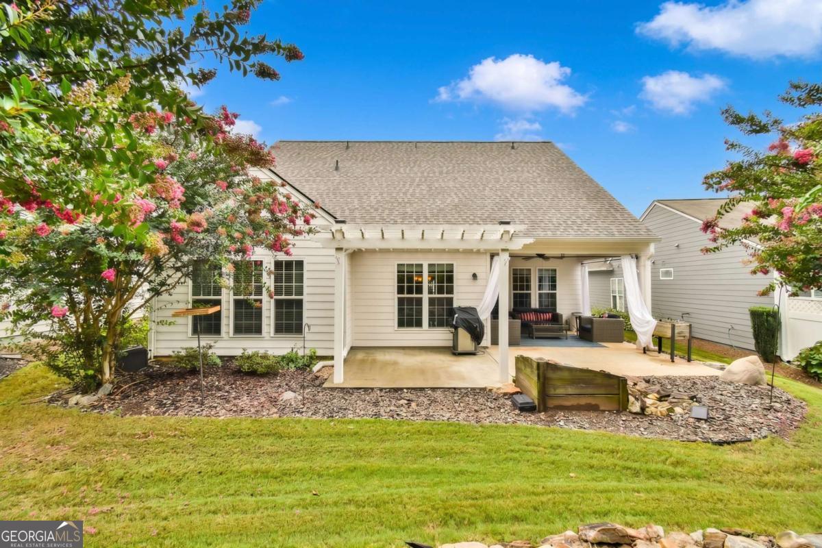 6652 Fawn Meadow Lane Property Photo 4