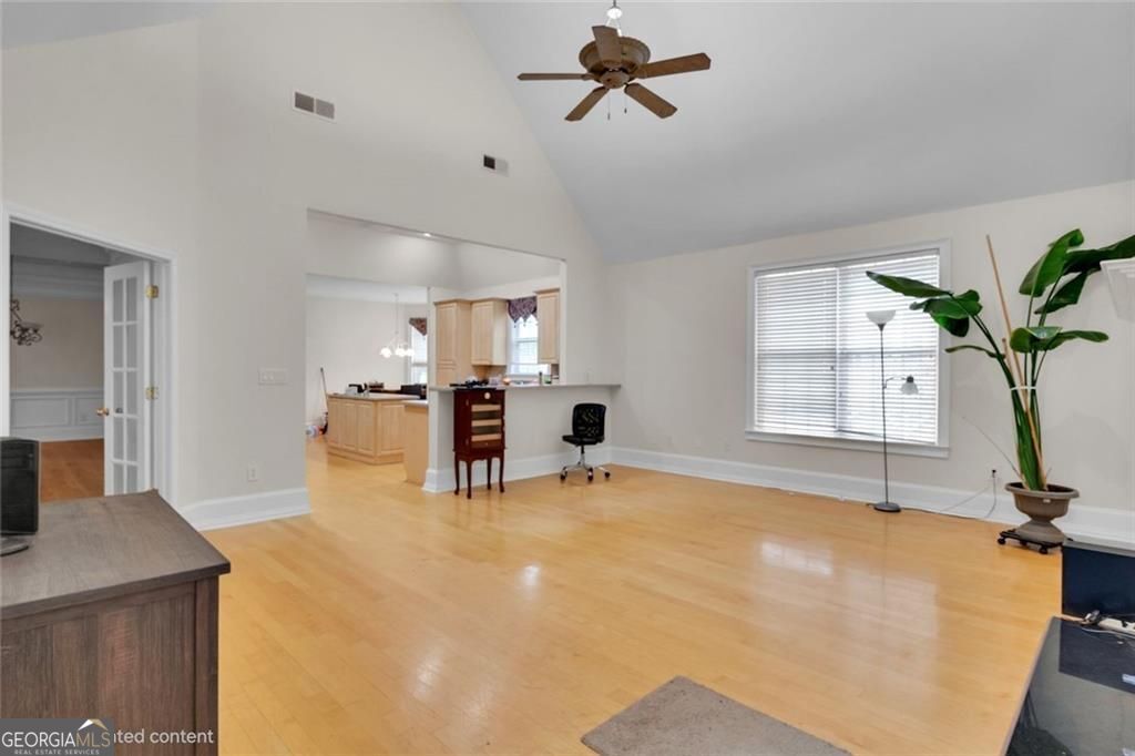 437 Grandiflora Drive Property Photo 6