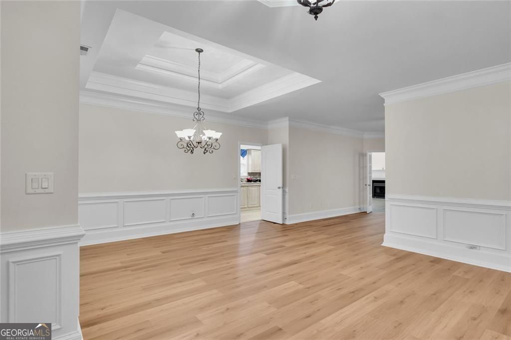 437 Grandiflora Drive Property Photo 8
