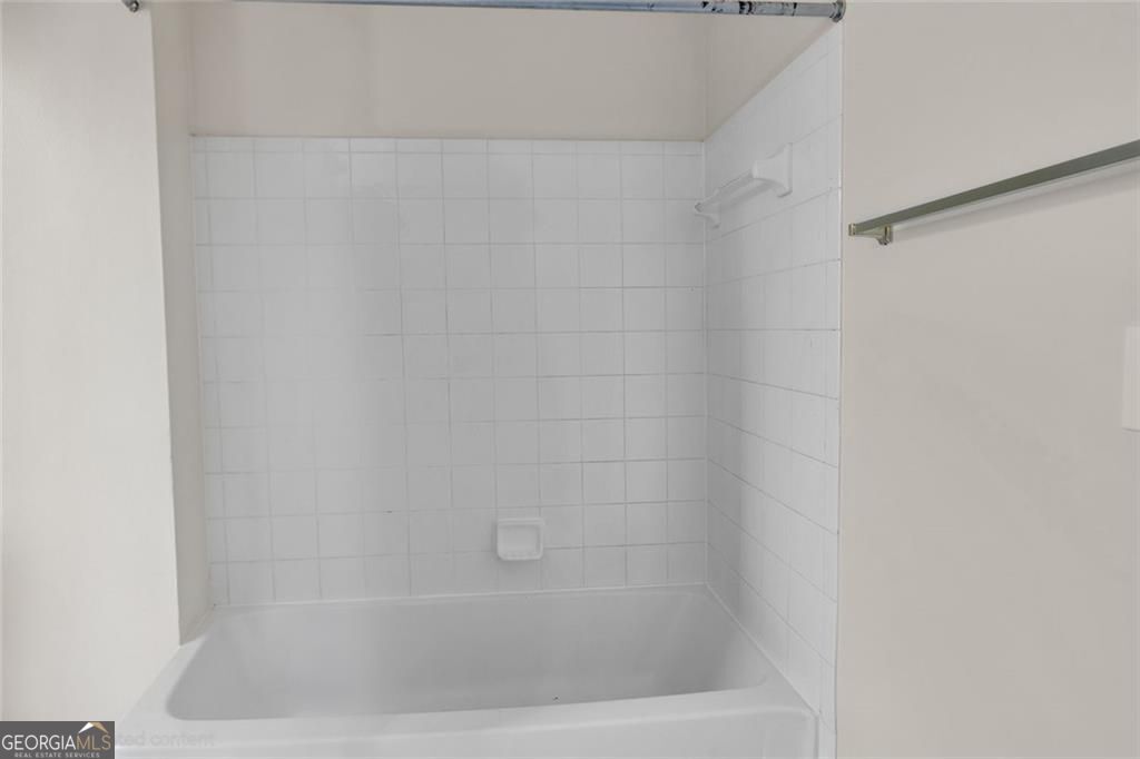 437 Grandiflora Drive Property Photo 28