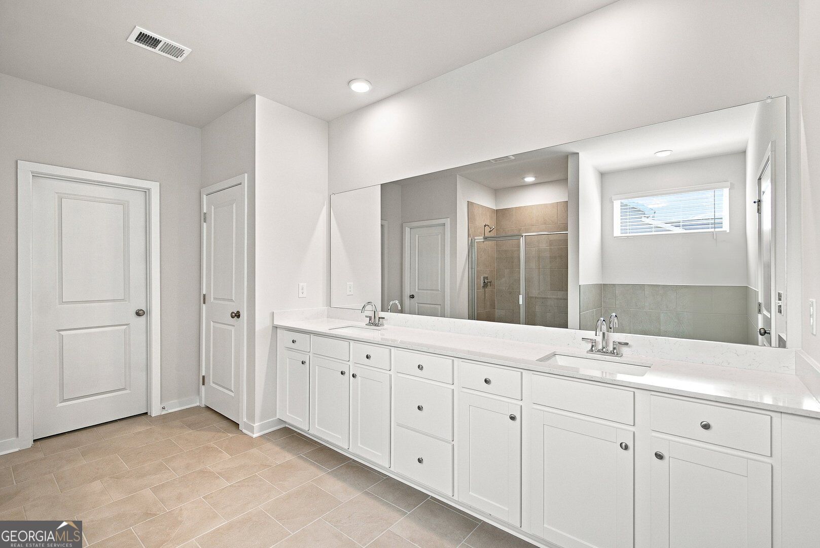 6715 Settingdown Creek Drive Property Photo 11