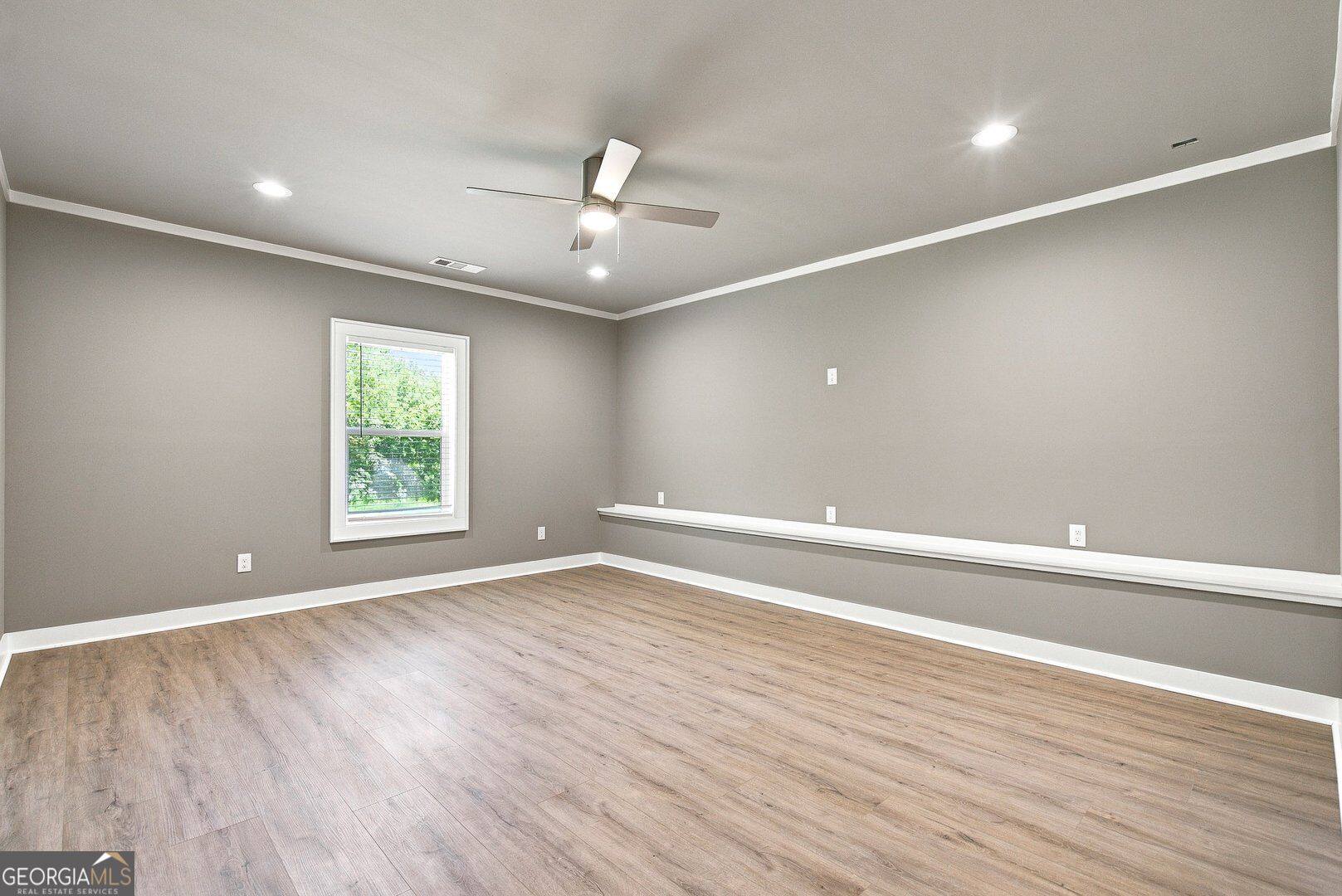 6715 Settingdown Creek Drive Property Photo 12
