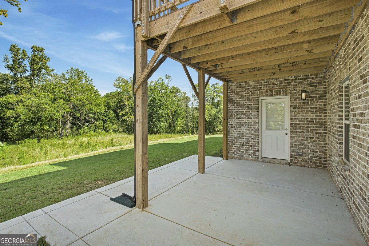 6715 Settingdown Creek Drive Property Photo 44