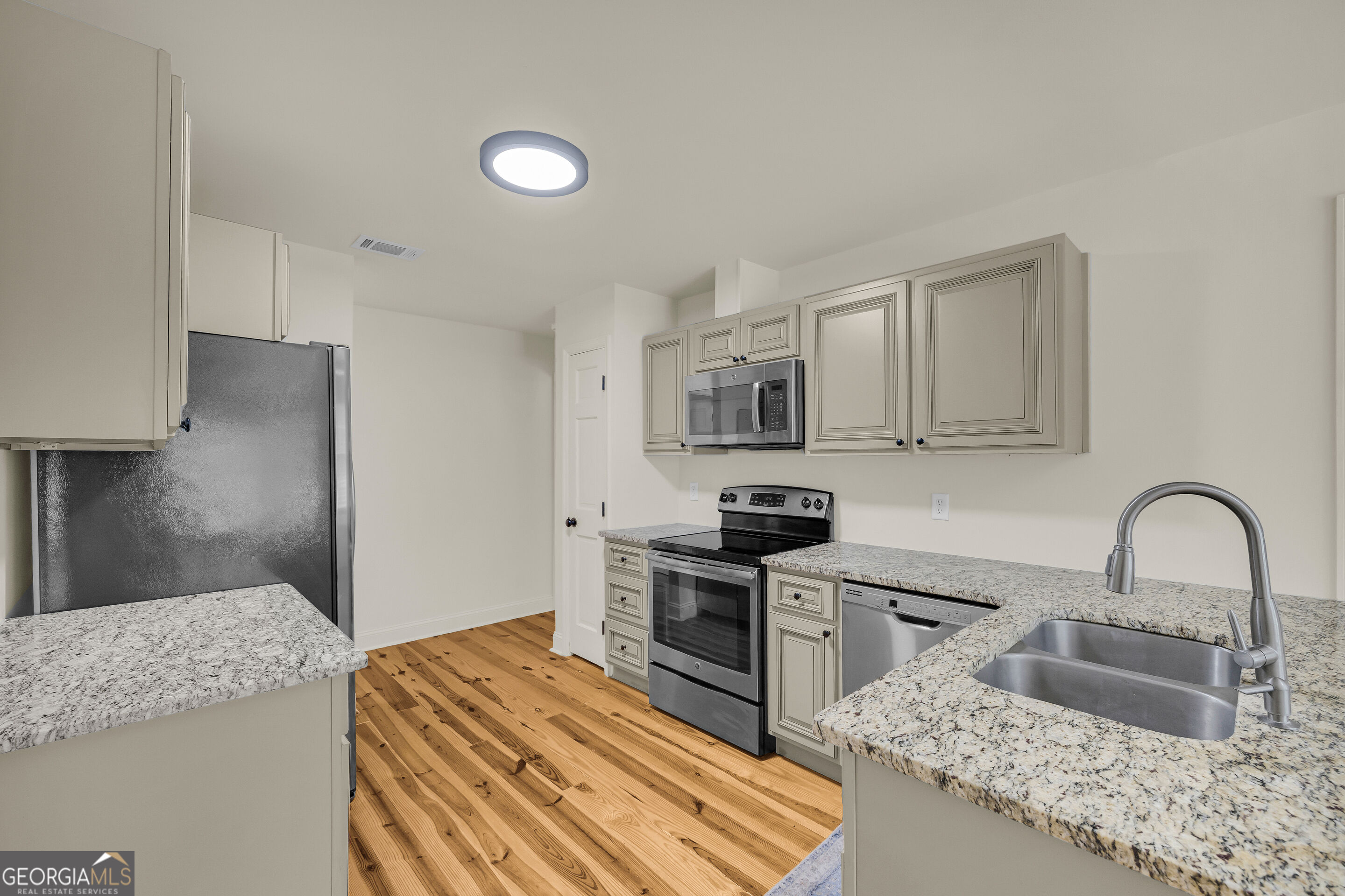 2335 Highway 29 S Property Photo 14