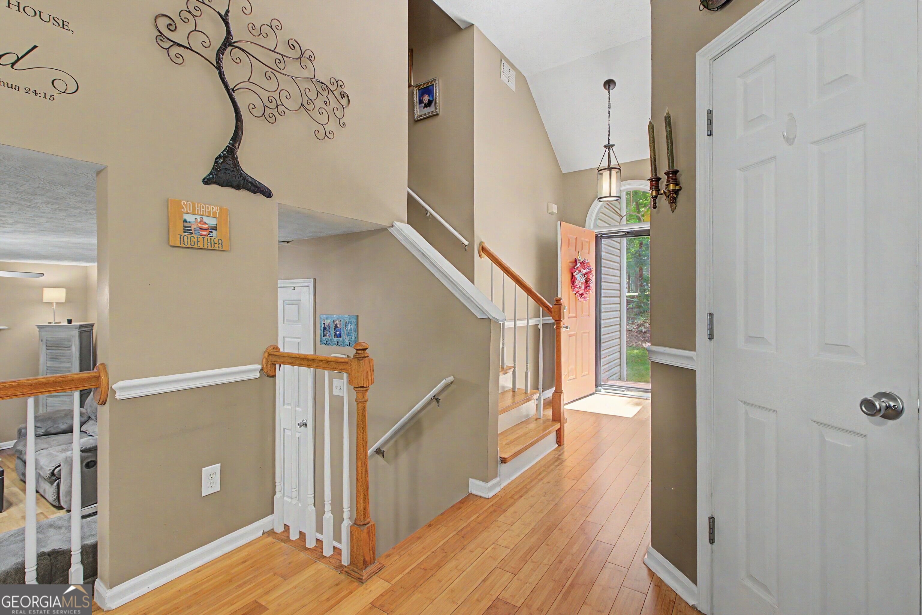 30 Orchard Hills Court Property Photo 8
