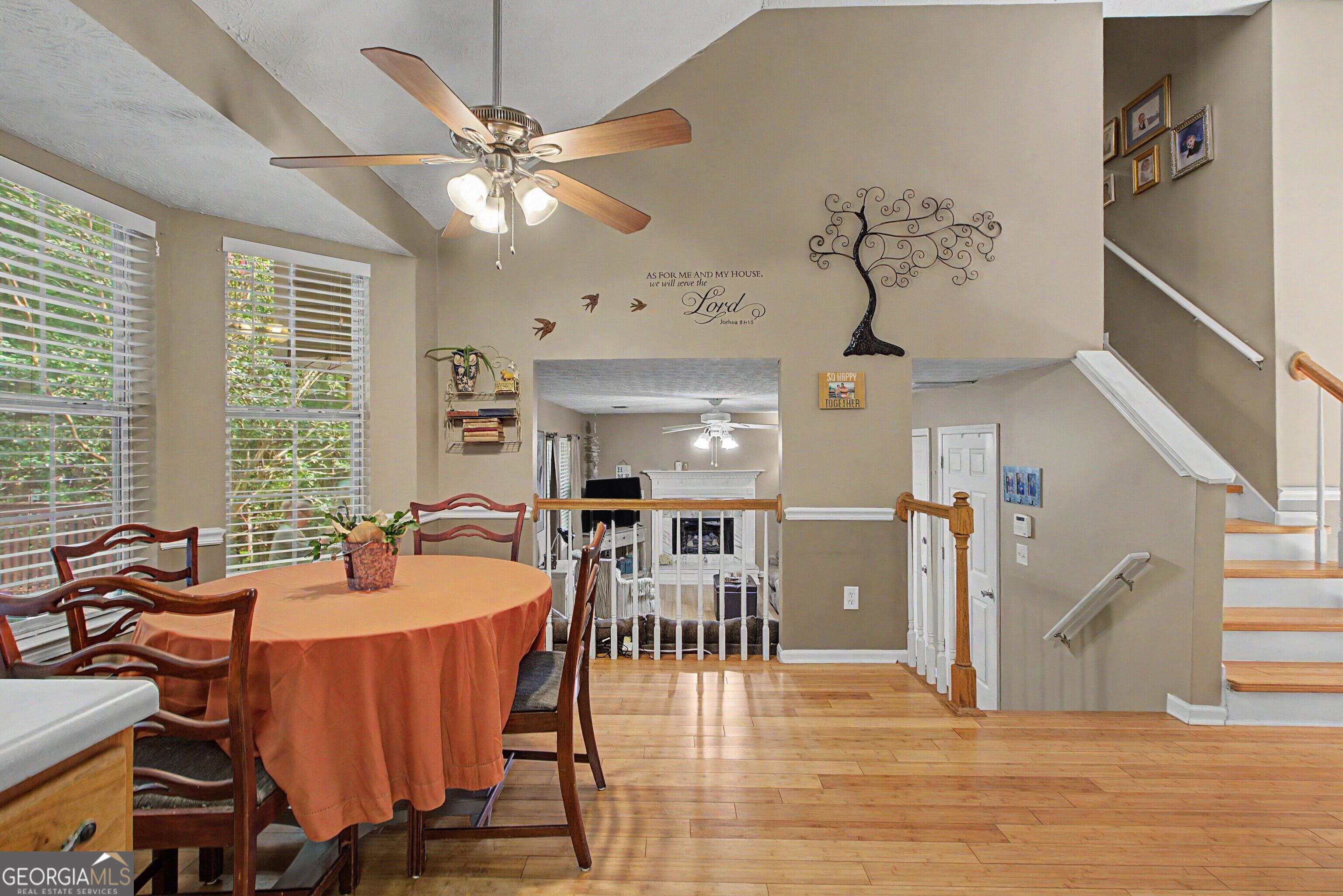 30 Orchard Hills Court Property Photo 13