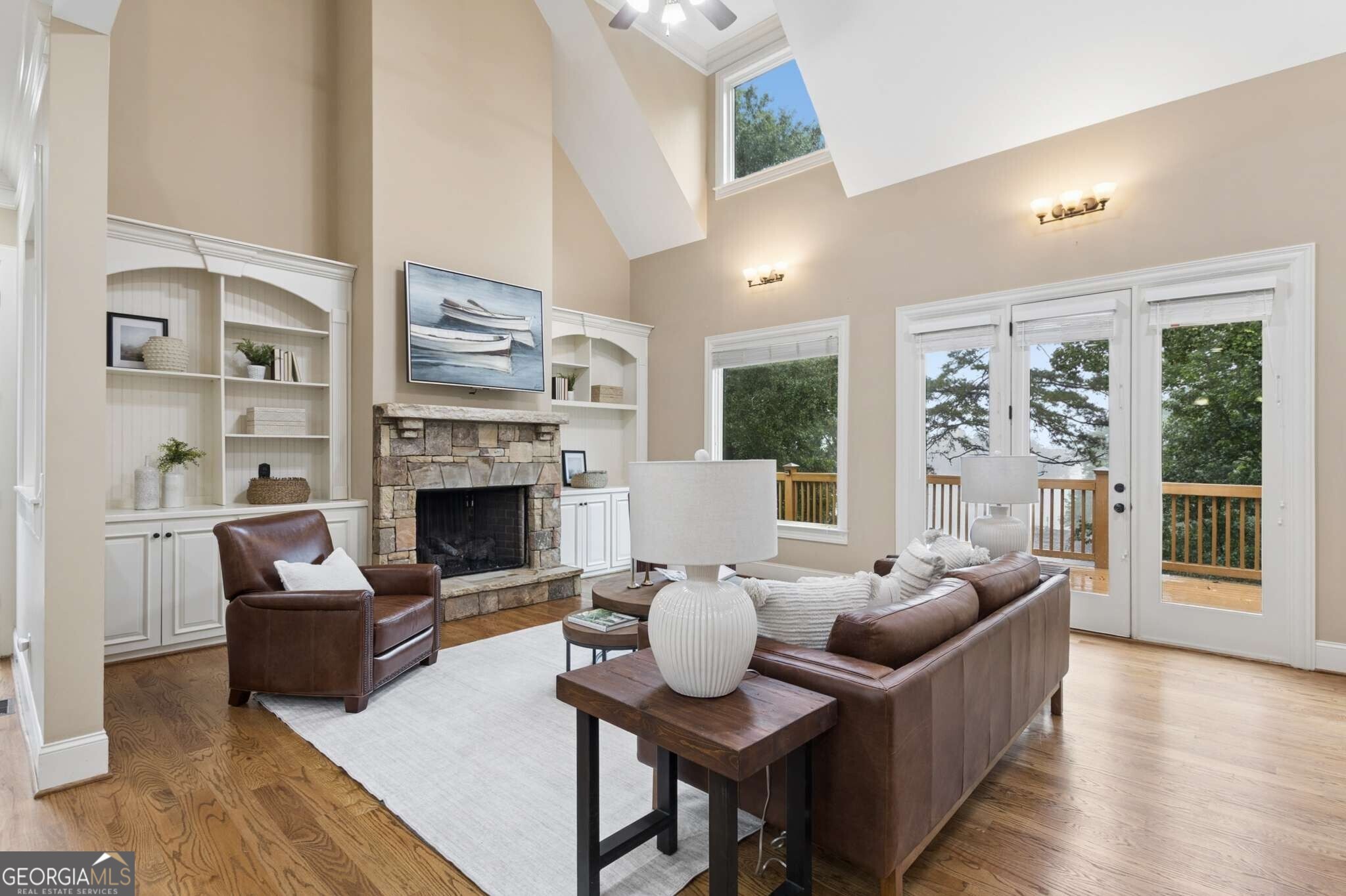 3330 Chimney Point Drive Property Photo 11