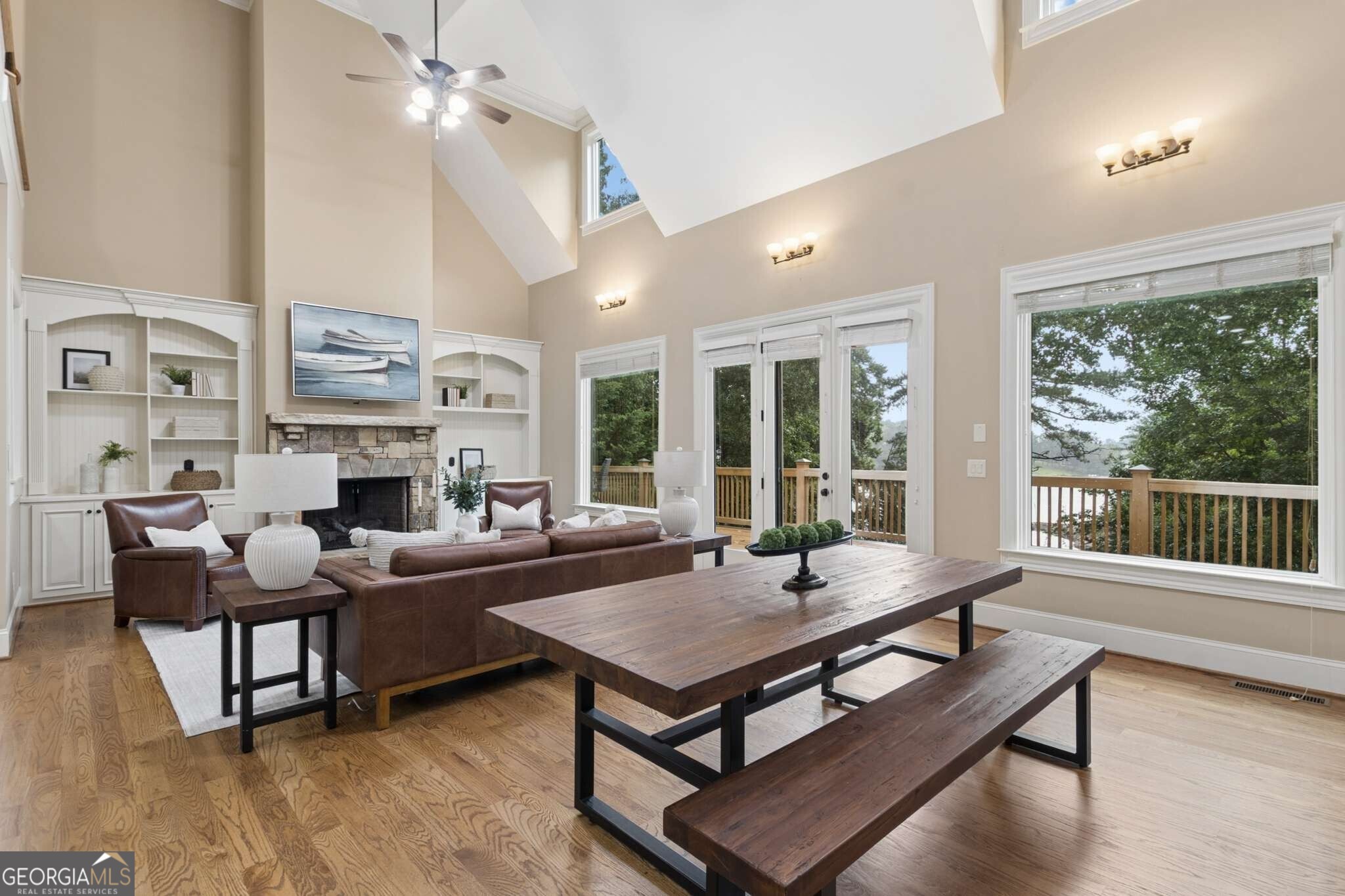 3330 Chimney Point Drive Property Photo 15
