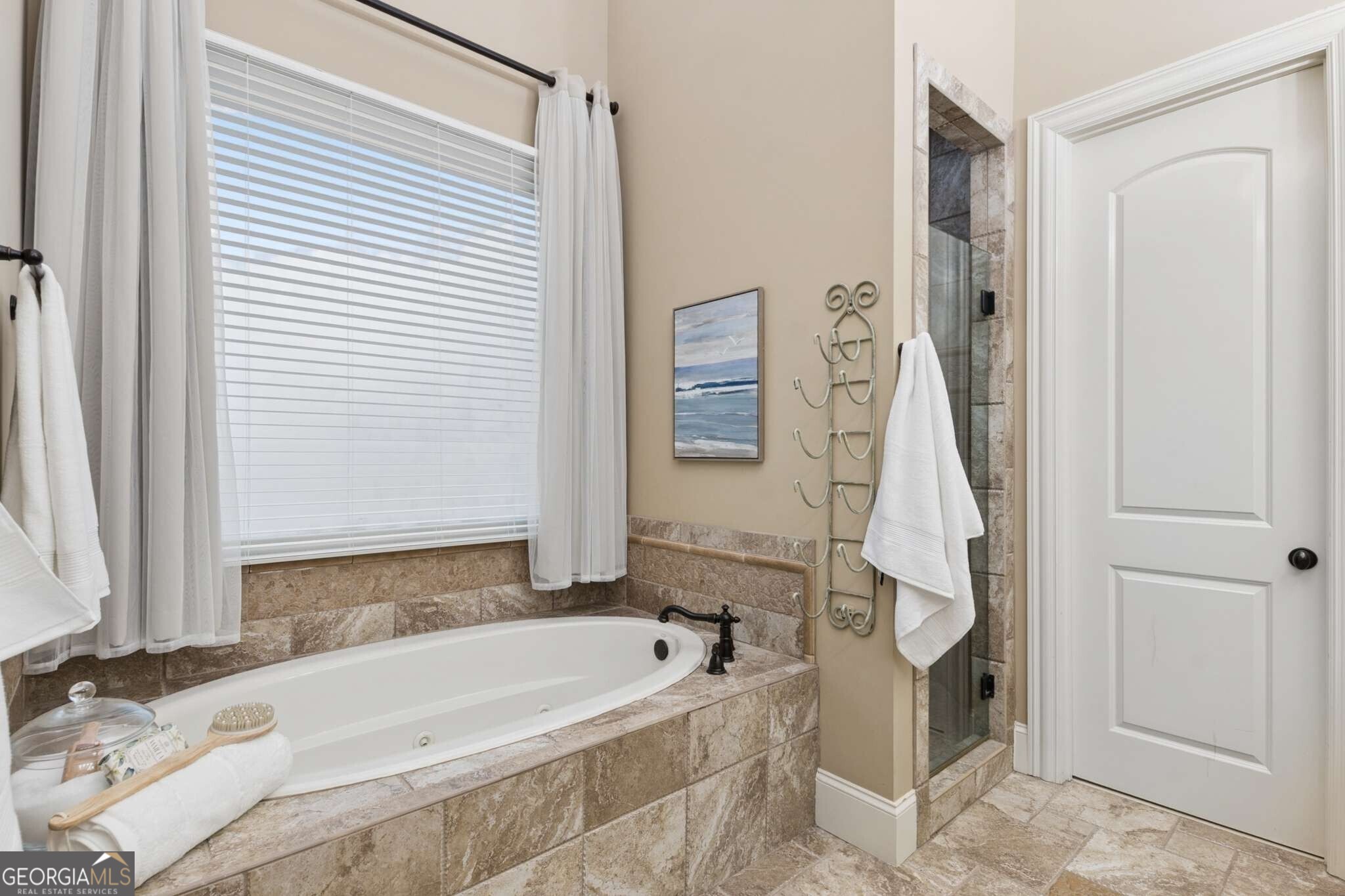 3330 Chimney Point Drive Property Photo 20