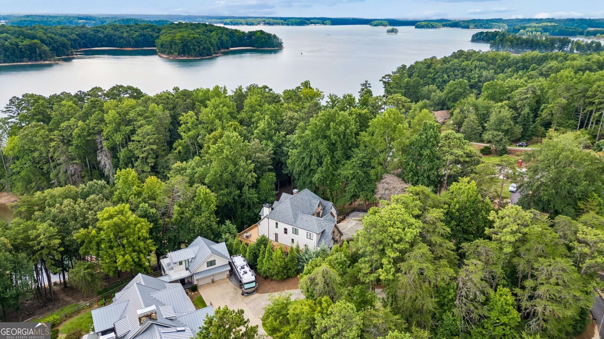 3330 Chimney Point Drive Property Photo 41