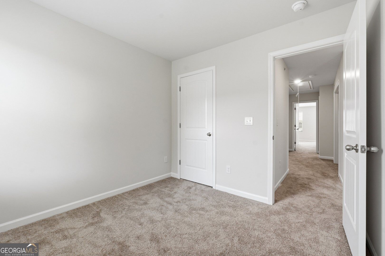 8330 Columbia Court Property Photo 10