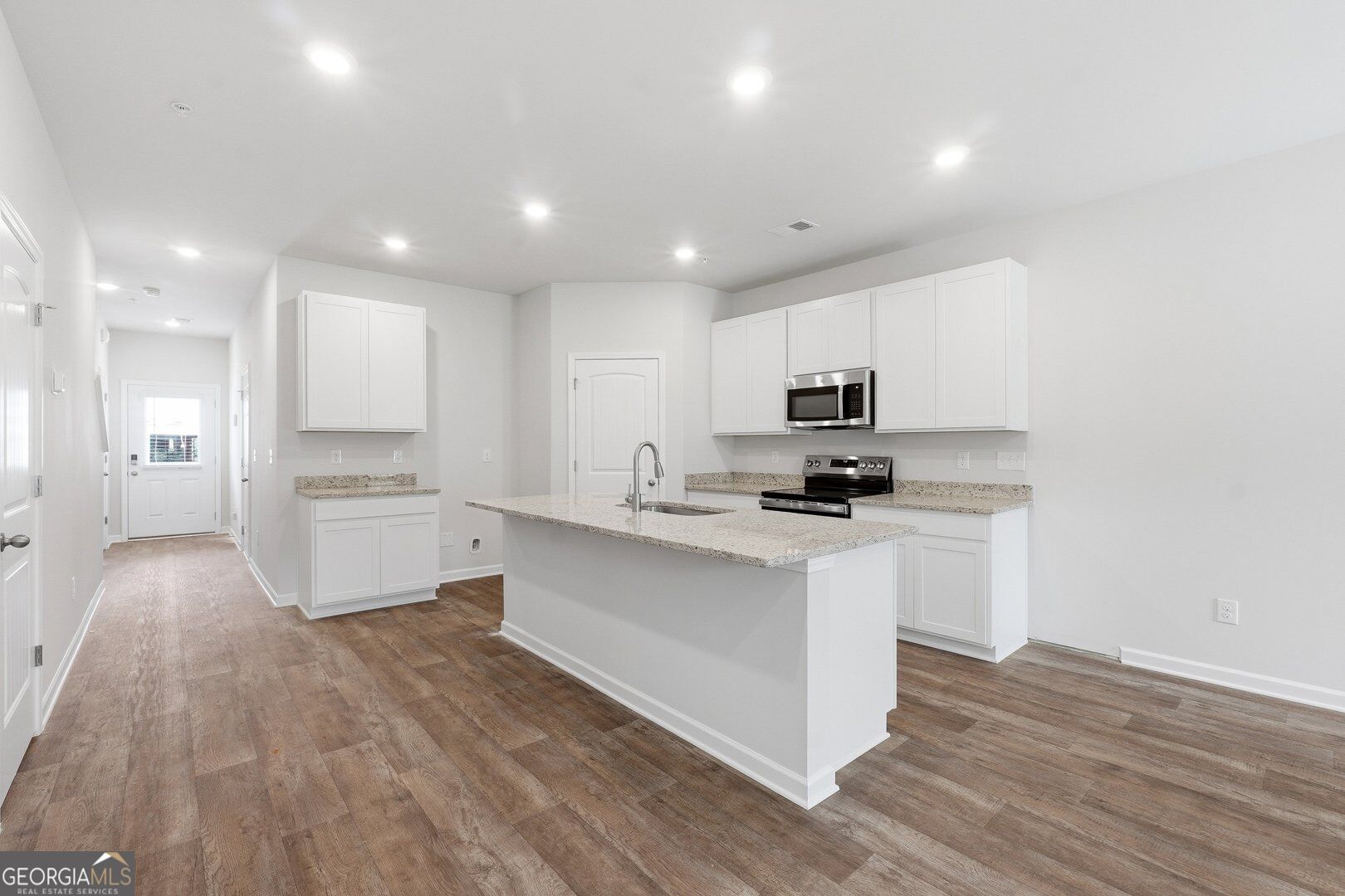 8330 Columbia Court Property Photo 18