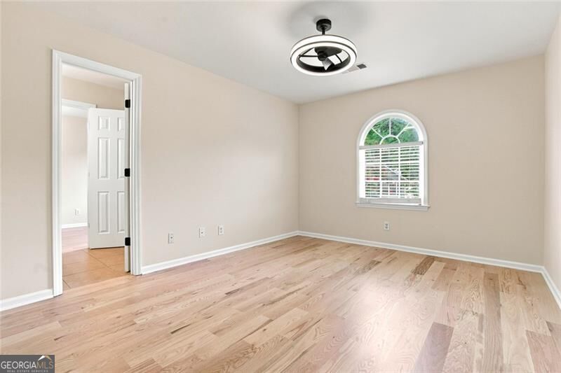 5527 Bridge Pointe Drive Property Photo 24