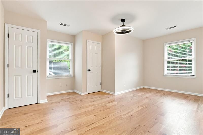 5527 Bridge Pointe Drive Property Photo 26