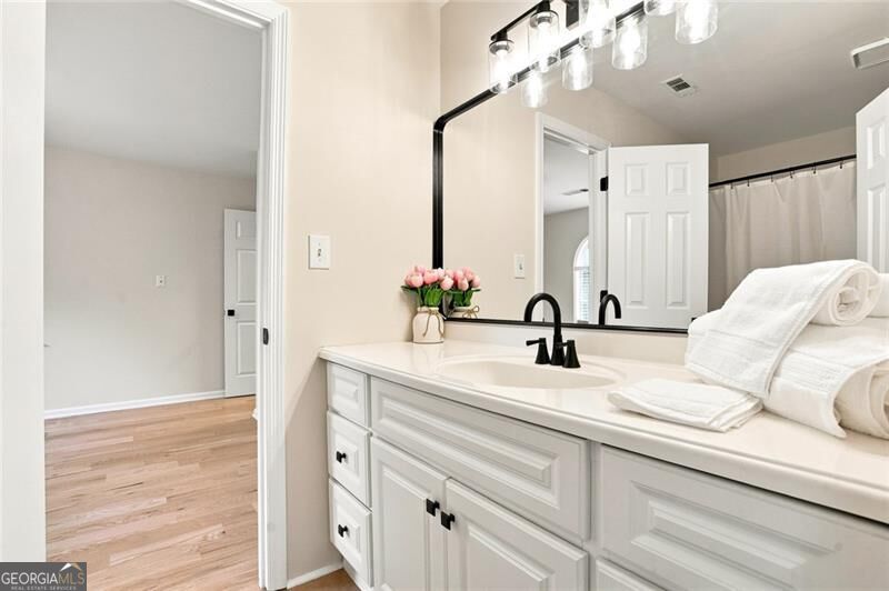 5527 Bridge Pointe Drive Property Photo 32