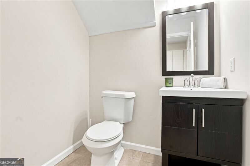 5527 Bridge Pointe Drive Property Photo 34