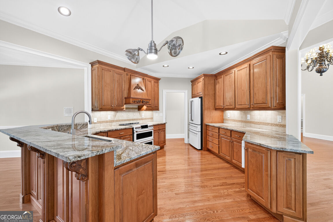 1077 Scales Creek Road Property Photo 24