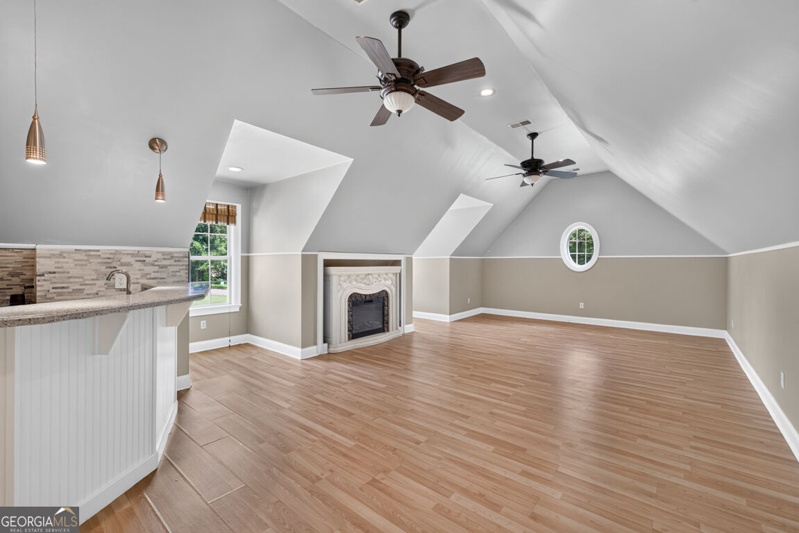 1077 Scales Creek Road Property Photo 48