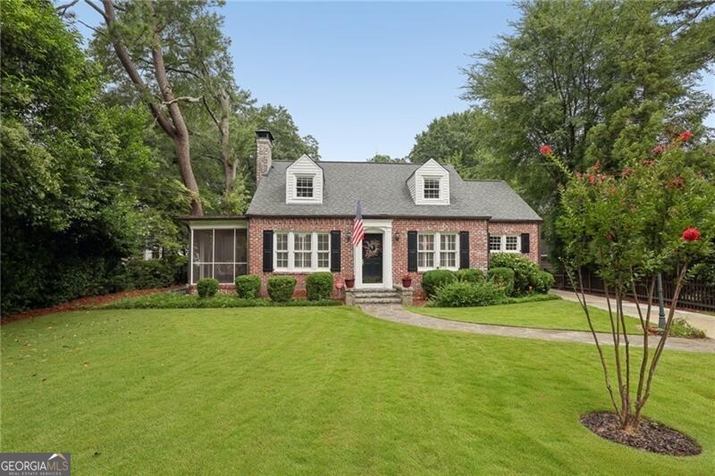 3054 Peachtree Drive Ne Property Photo 1