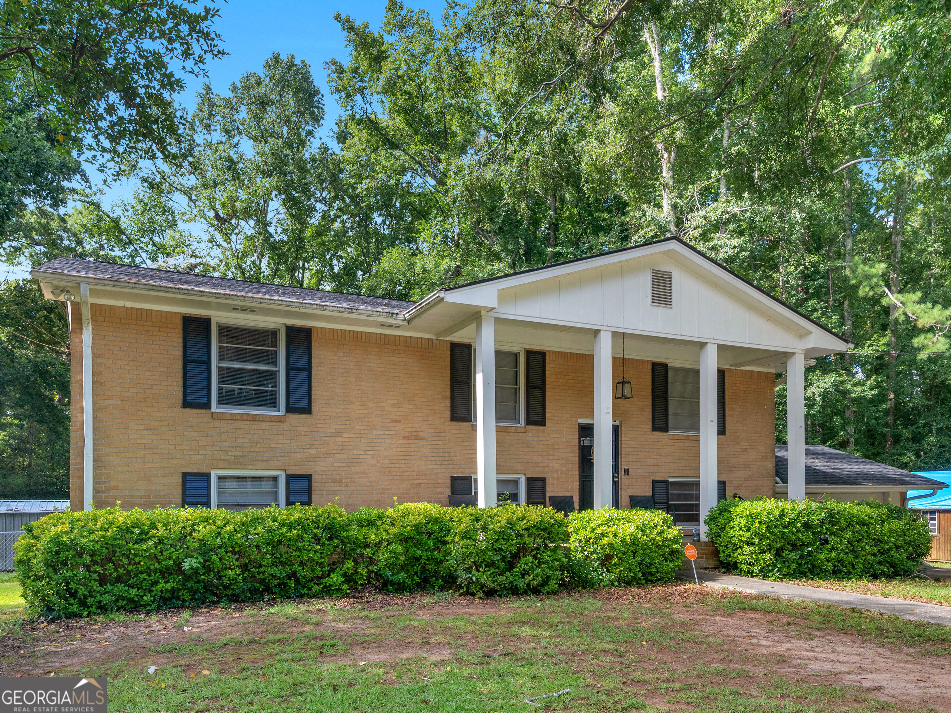 1607 Hillview Avenue Property Photo 30