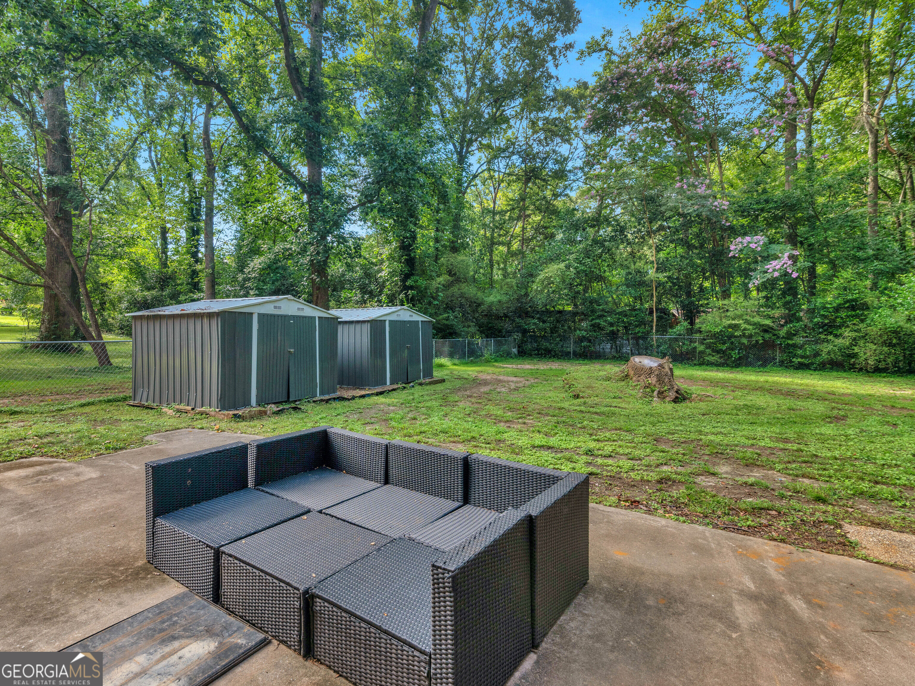 1607 Hillview Avenue Property Photo 34