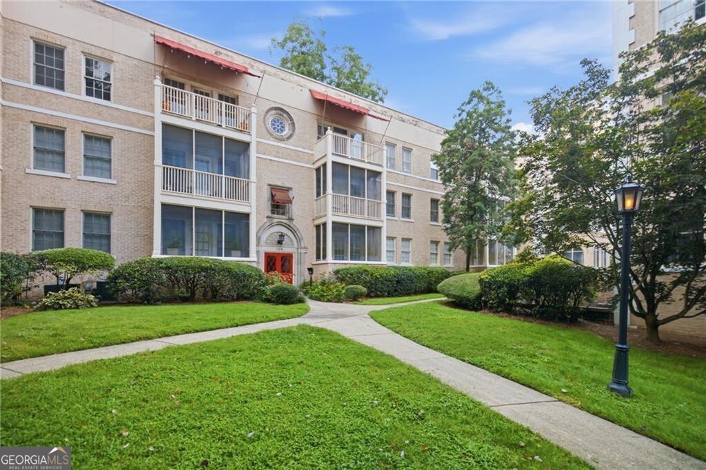 2222 Peachtree Road Nw # B5 Property Photo 1