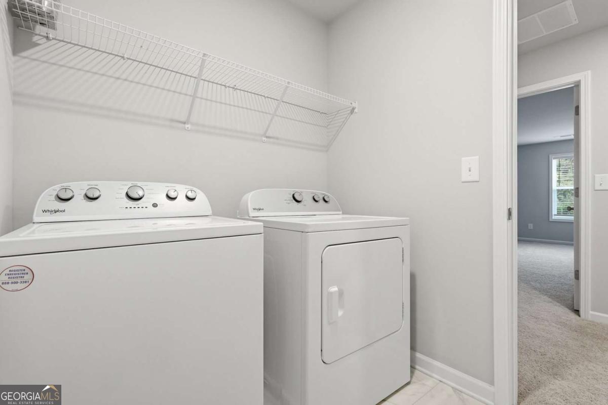 5350 Fox Den Road Property Photo 24