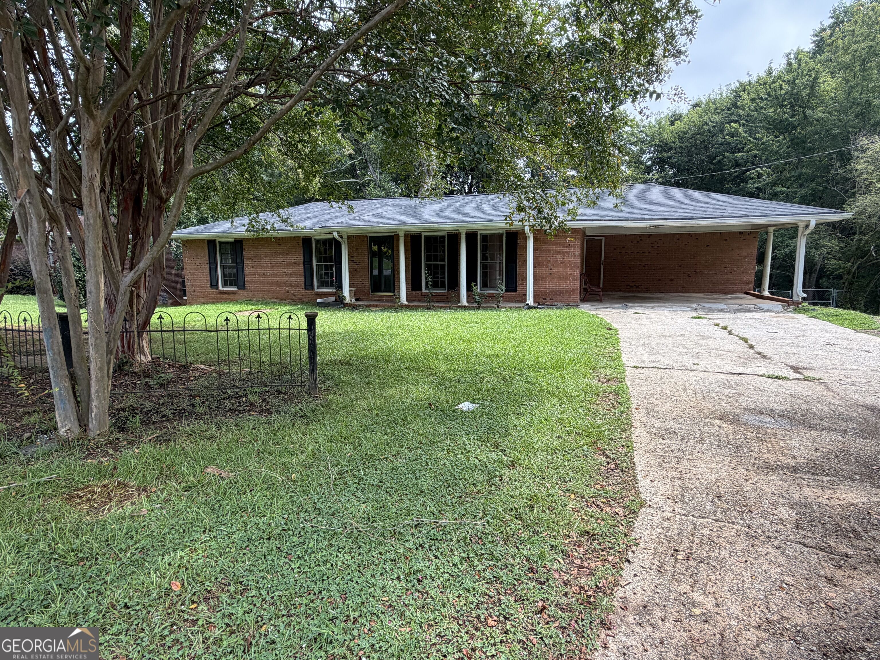 3941 Lauada Drive Property Photo 1
