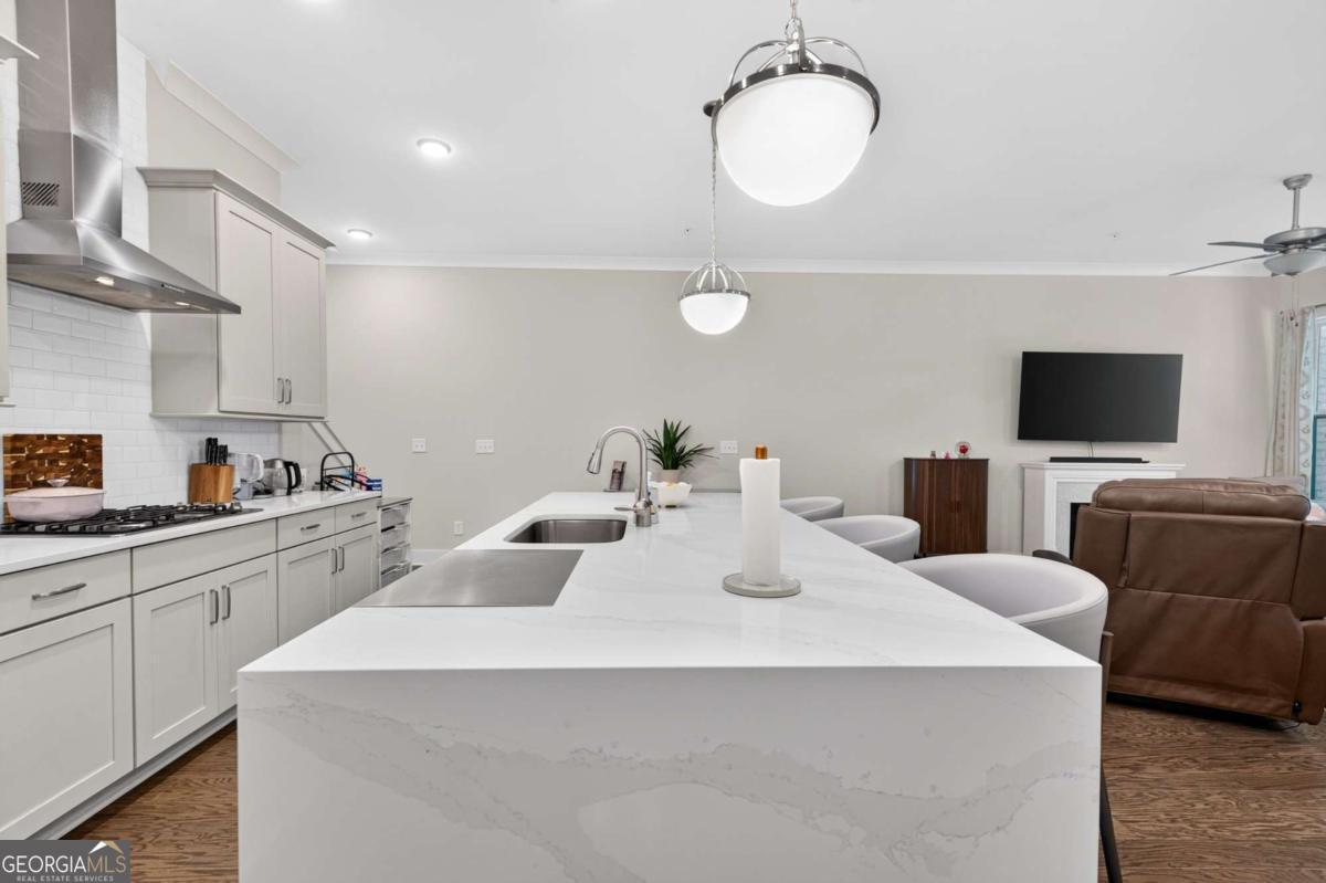945 Kenway Avenue Property Photo 19