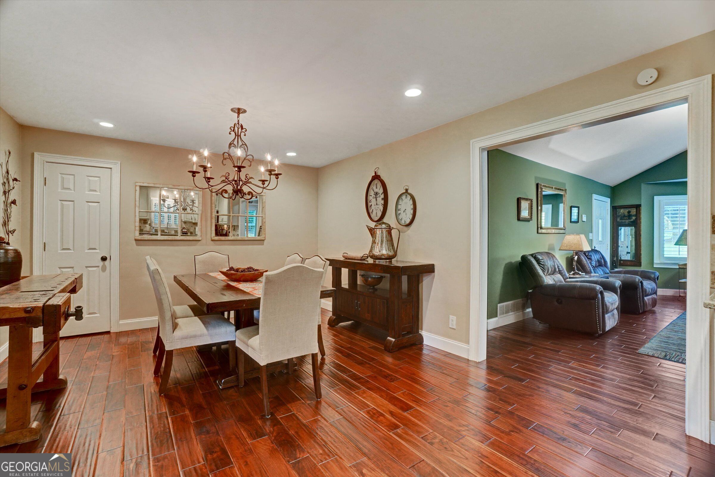 3120 Dallas Acworth Highway Property Photo 12