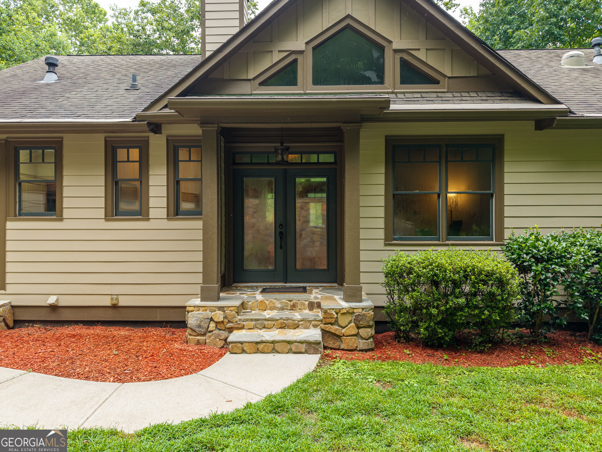 1117 Rambling Road Property Photo 13