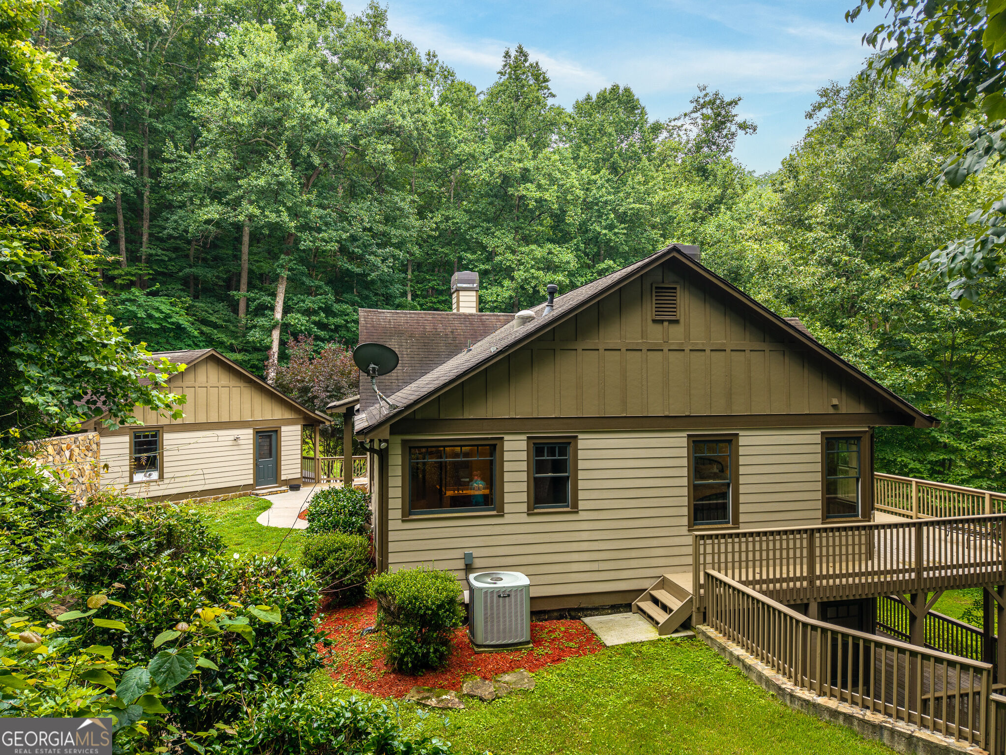 1117 Rambling Road Property Photo 15