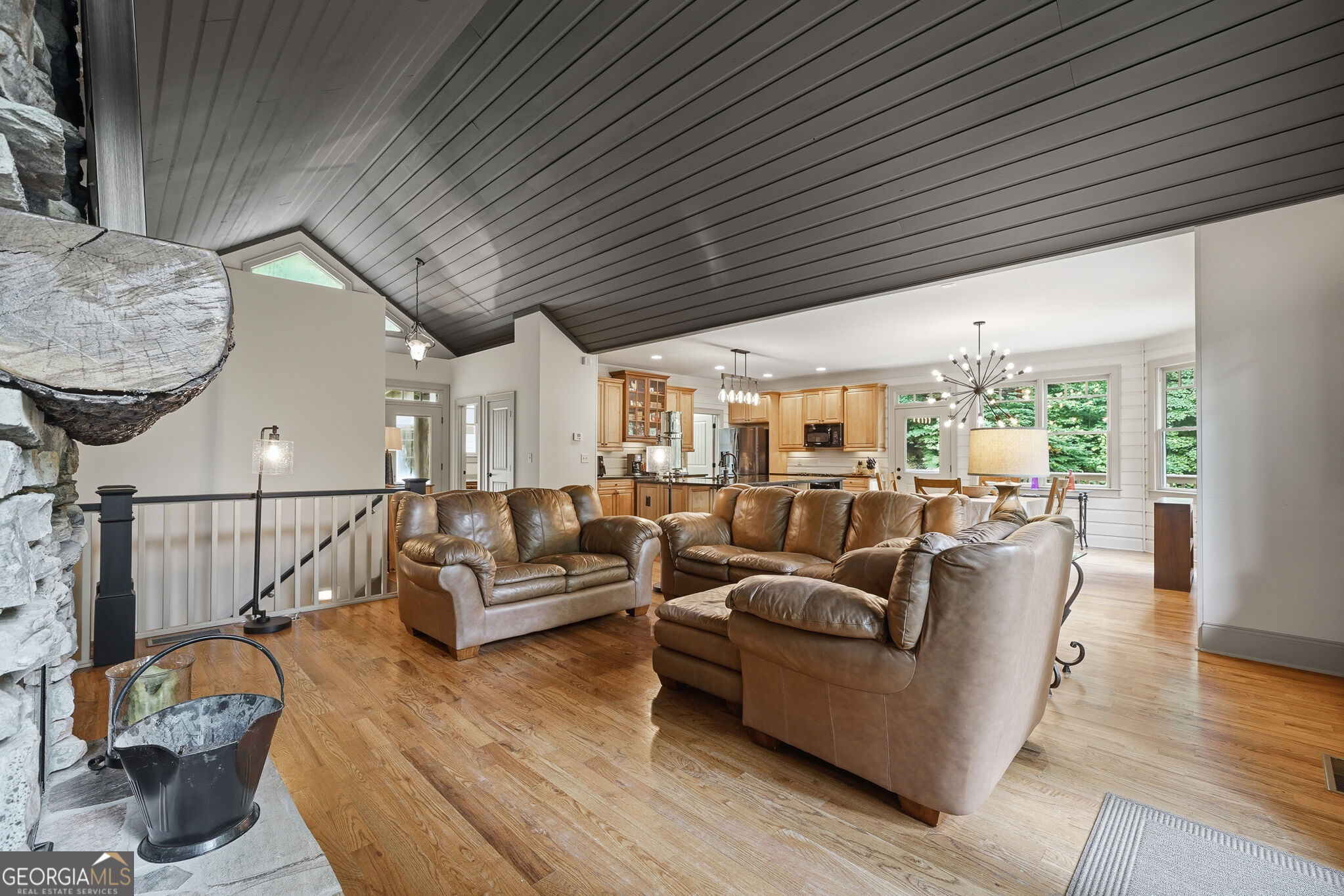 1117 Rambling Road Property Photo 33